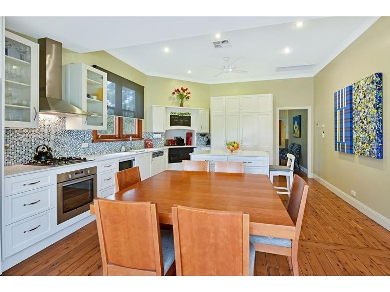 1 Armidale Street, Abermain NSW 2326