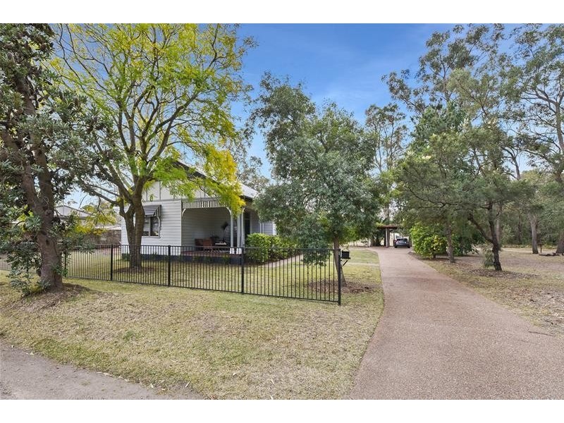 1 Armidale Street, Abermain NSW 2326