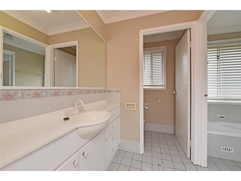 6 Dill Street, Kurri Kurri NSW 2327