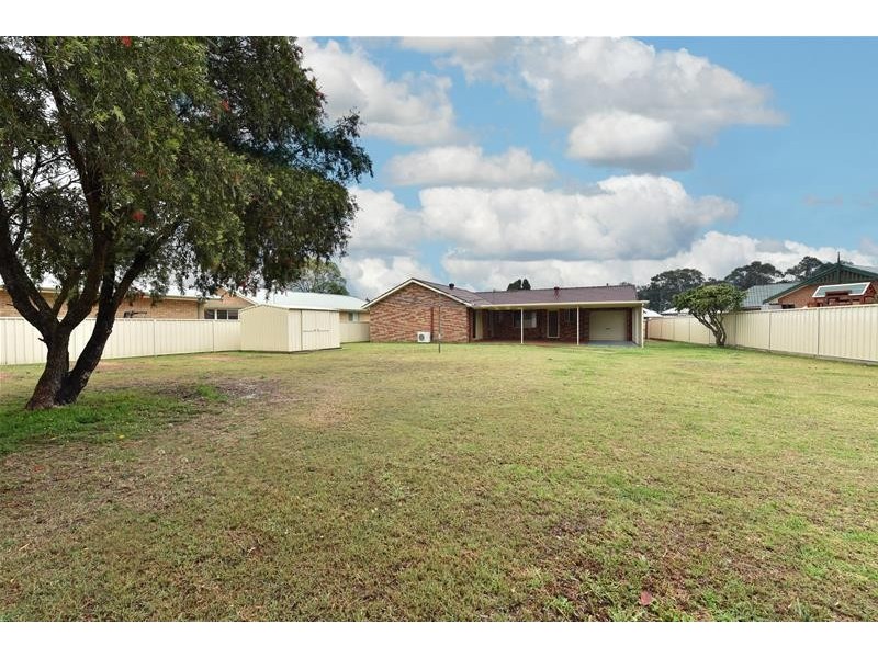 6 Dill Street, Kurri Kurri NSW 2327