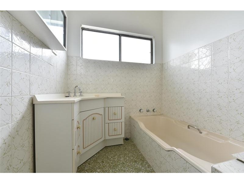 17 Halcyon Street, Cessnock NSW 2325