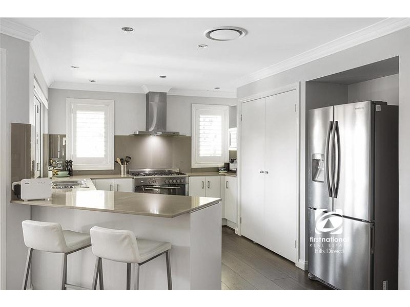 31 Edgewood Drive, Stanhope Gardens NSW 2768