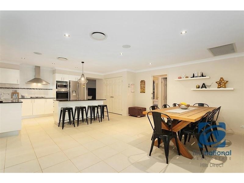 9 Woodward Avenue, Stanhope Gardens NSW 2768