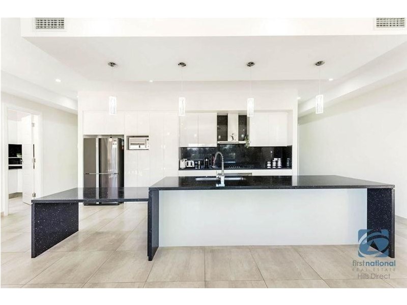 7 Blue Wren Way, Kellyville NSW 2155