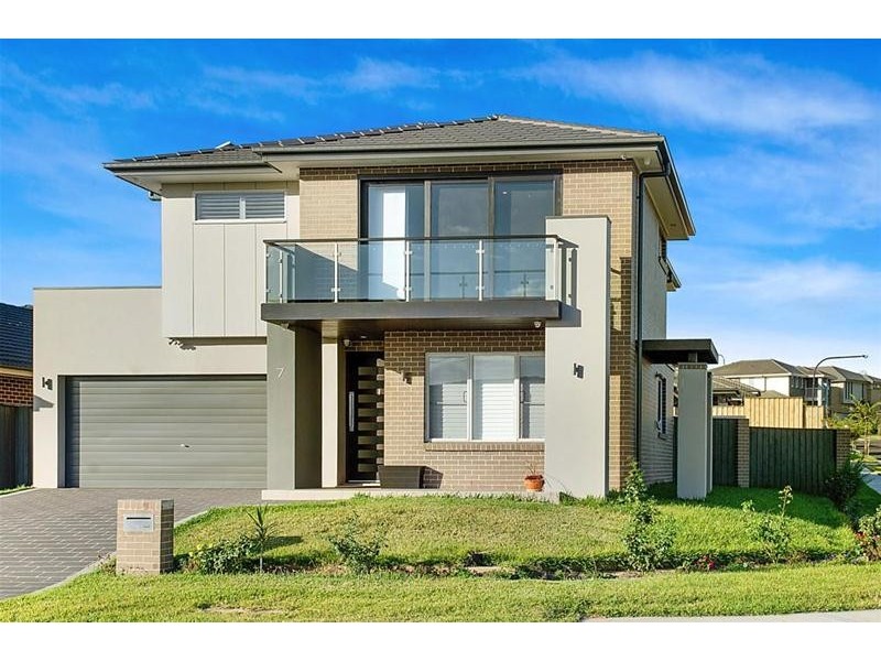 7 Stapleton Avenue, Colebee NSW 2761