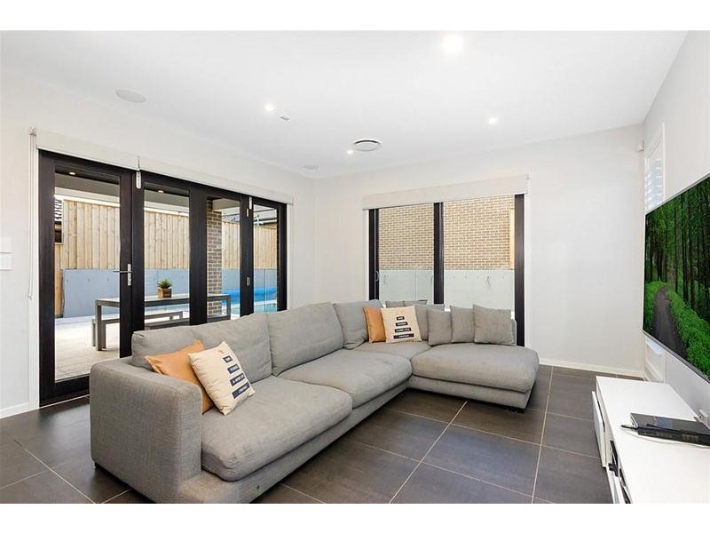 7 Stapleton Avenue, Colebee NSW 2761