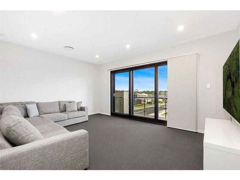 7 Stapleton Avenue, Colebee NSW 2761