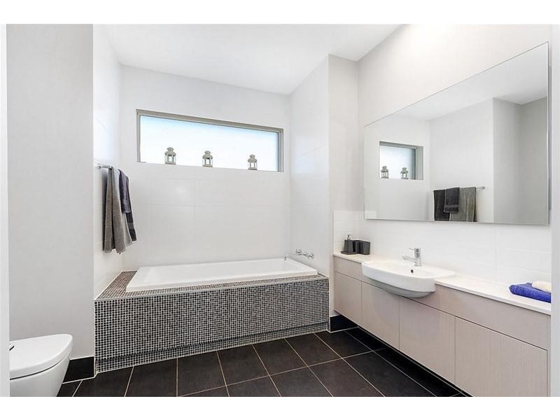 7 Stapleton Avenue, Colebee NSW 2761