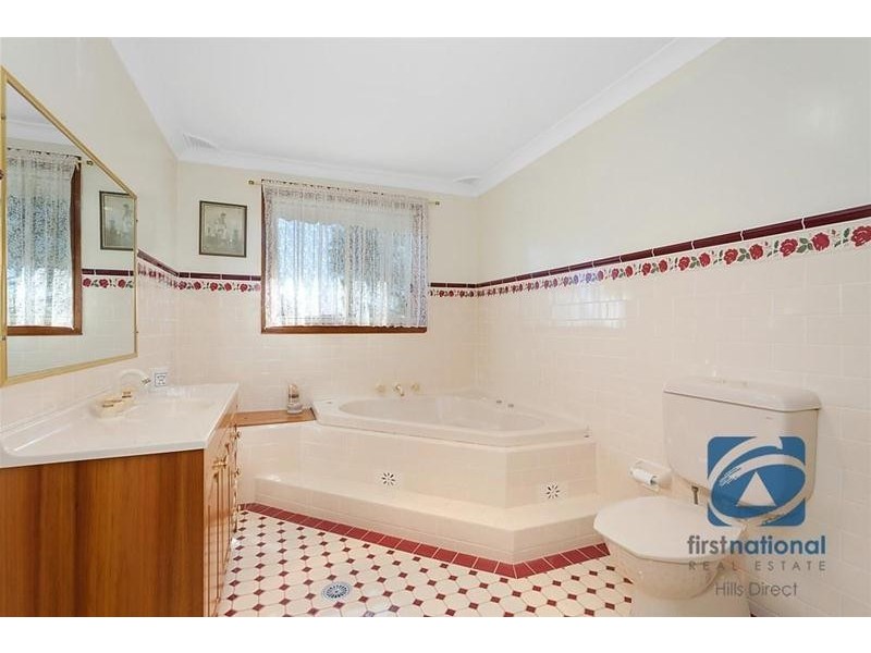 18 Coling Place, Quakers Hill NSW 2763