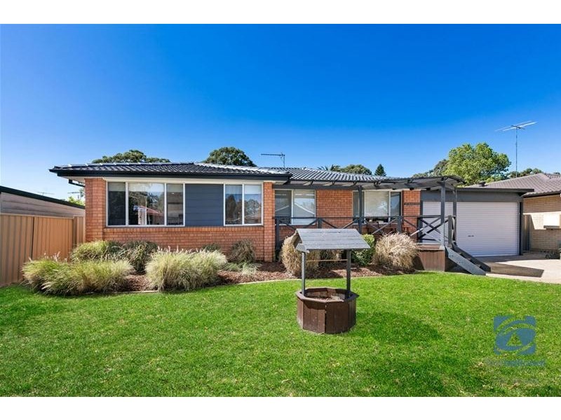 17 Fuchsia Crescent, Quakers Hill NSW 2763