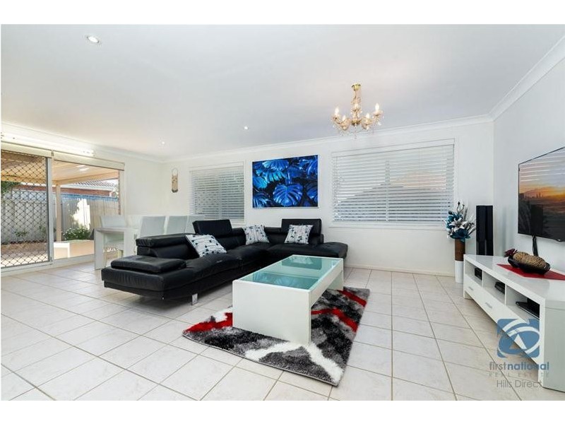 18 Catania Avenue, Quakers Hill NSW 2763