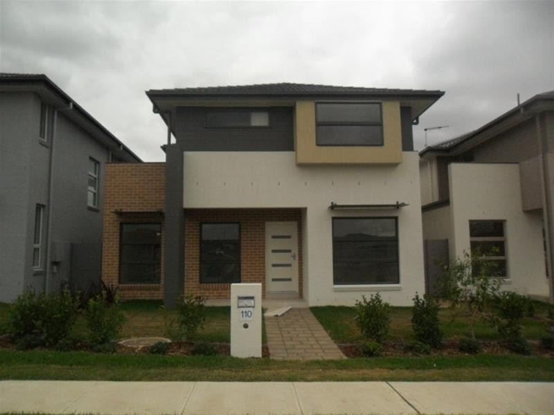 110 Riverbank Drive, The Ponds NSW 2769