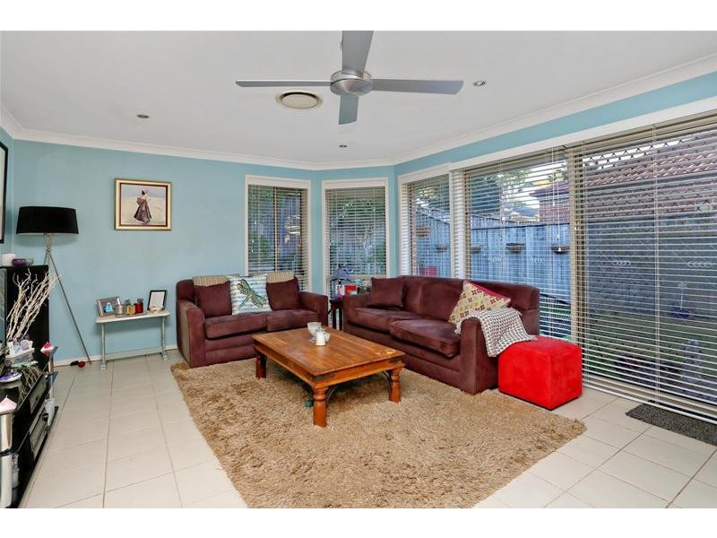 10 Winslow Avenue, Stanhope Gardens NSW 2768