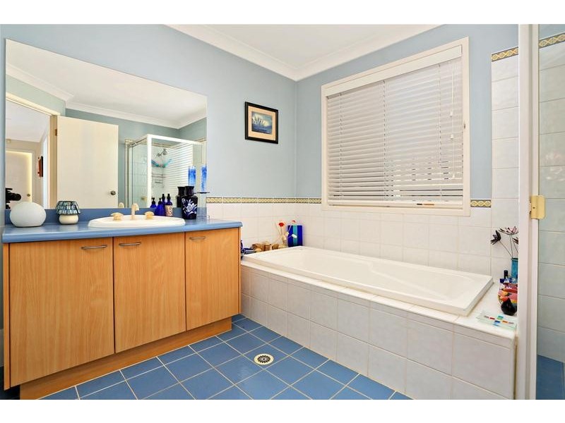 10 Winslow Avenue, Stanhope Gardens NSW 2768