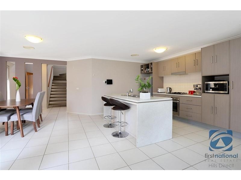 73 Treetop Circuit, Quakers Hill NSW 2763