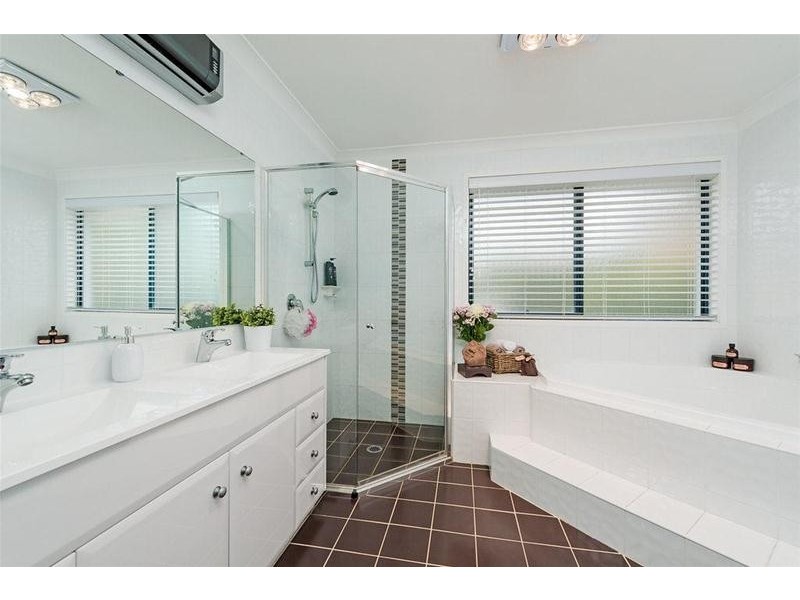 12 Ranleigh Circuit, Kellyville Ridge NSW 2155