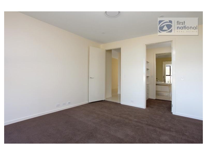 17 Rosenfeld Avenue, Kellyville NSW 2155