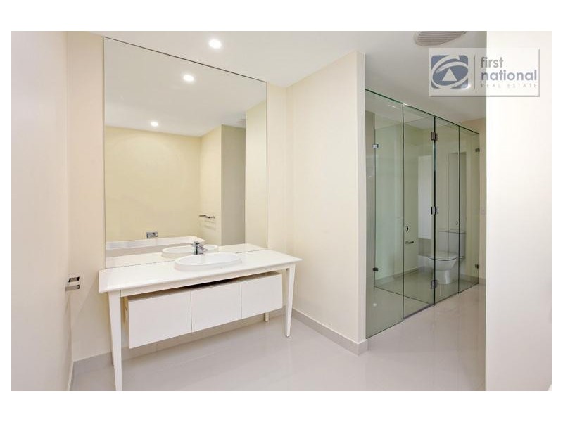 17 Rosenfeld Avenue, Kellyville NSW 2155