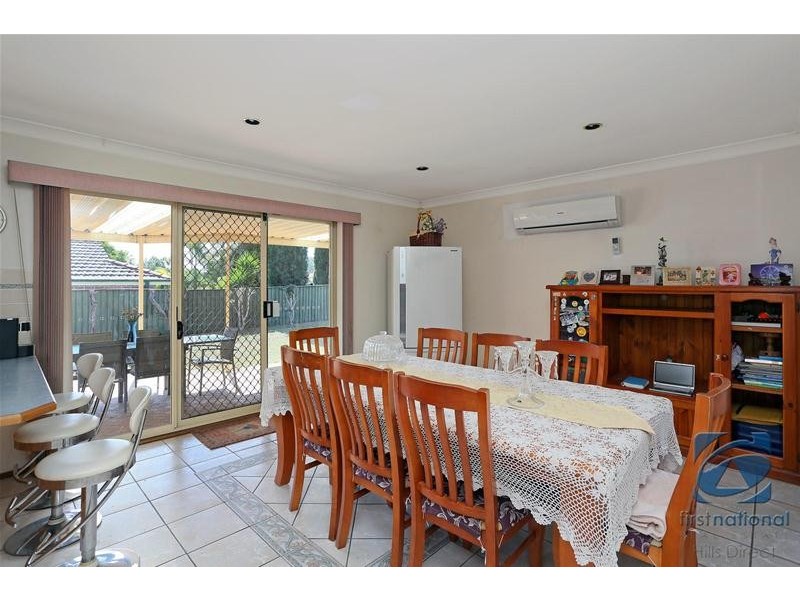 11 Clinton Street, Quakers Hill NSW 2763