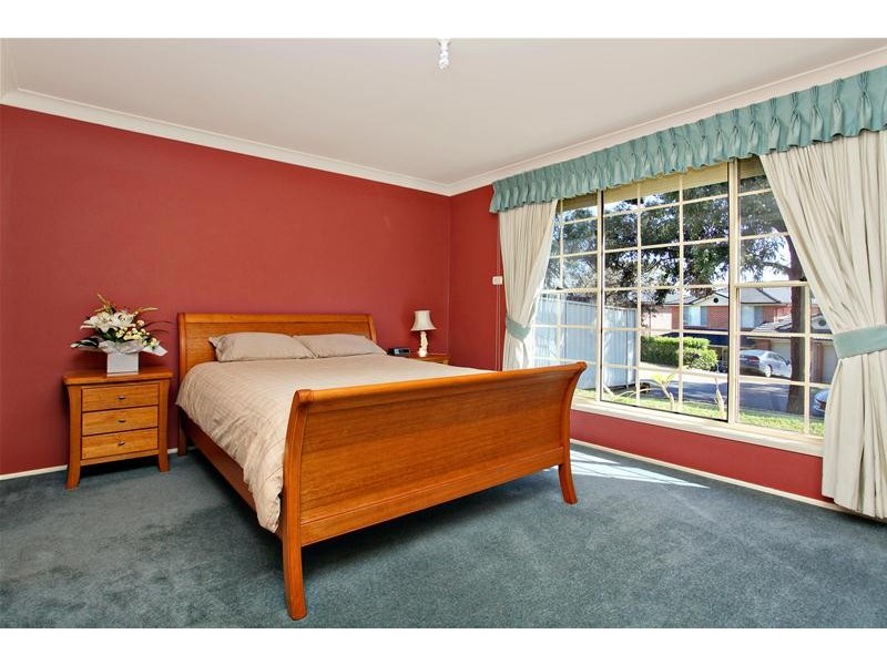 7 Cubitt Crescent, Quakers Hill NSW 2763
