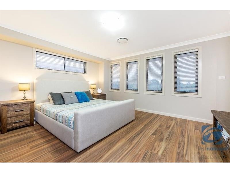 37 Mallard Drive, The Ponds NSW 2769