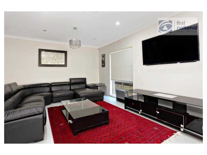 19 Peppermint Fairway, The Ponds NSW 2769