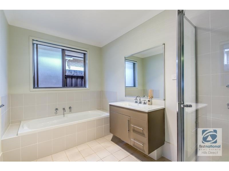 21 Ulmara Avenue, The Ponds NSW 2769