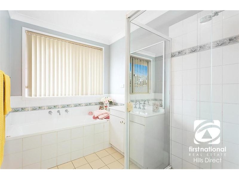 1 Norwin Place, Stanhope Gardens NSW 2768