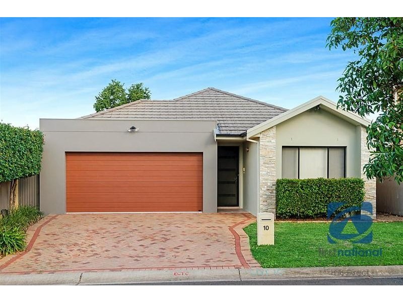 10 Edgewood Drive, Stanhope Gardens NSW 2768