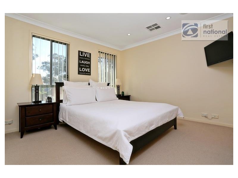 28 Treetop Circuit, Quakers Hill NSW 2763