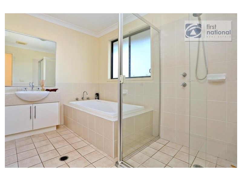 28 Treetop Circuit, Quakers Hill NSW 2763