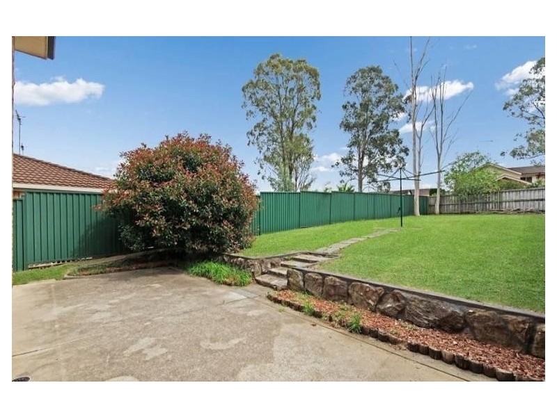 25a Sampson Crescent, Quakers Hill NSW 2763