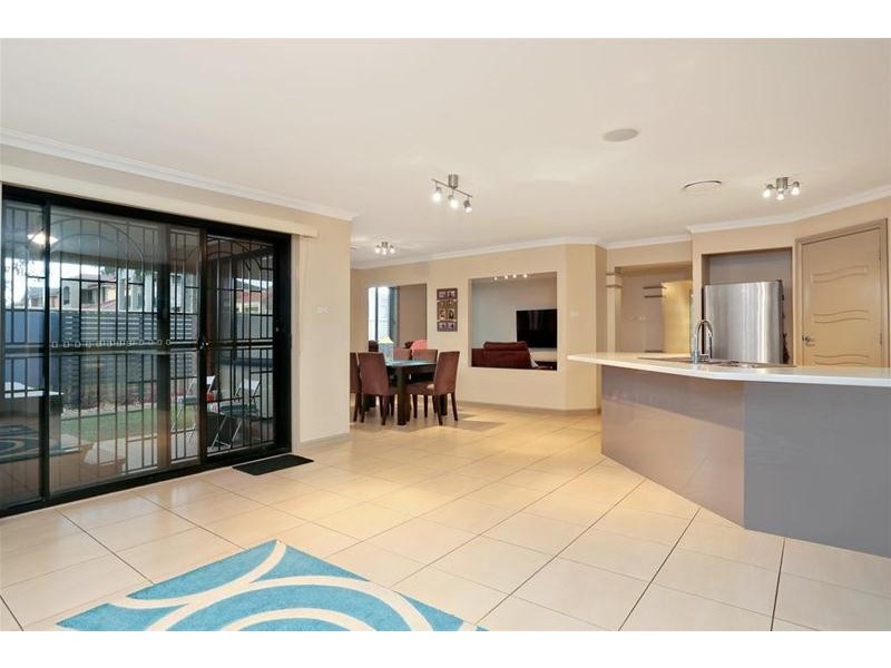 2 Primrose Street, Quakers Hill NSW 2763