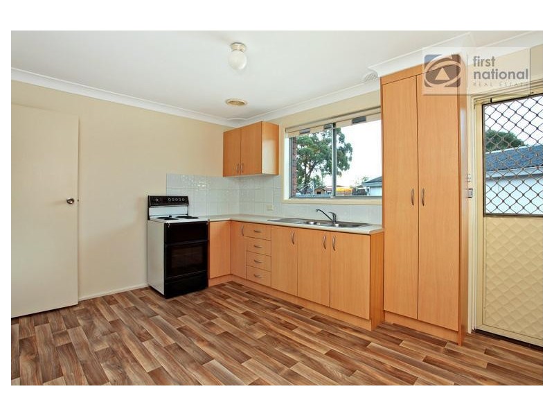 4 Cumming Crescent, Quakers Hill NSW 2763