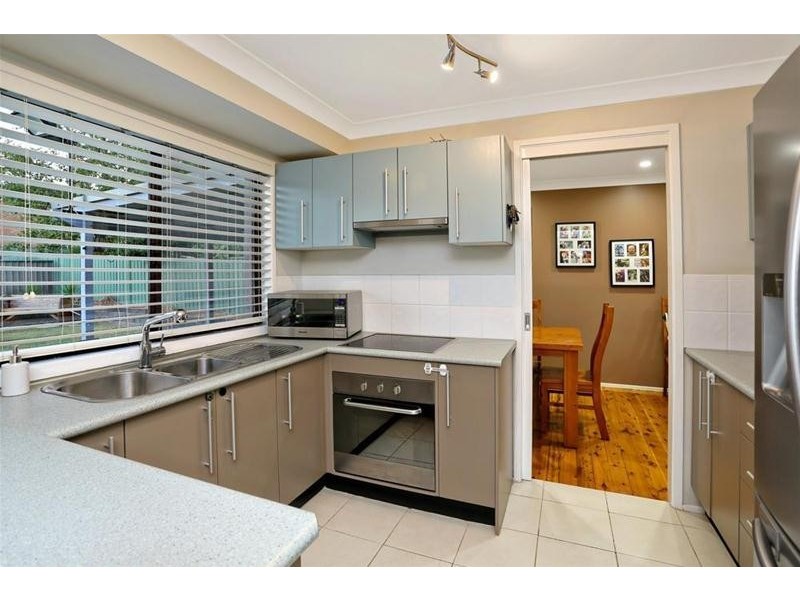 1 Pentland Street, Quakers Hill NSW 2763