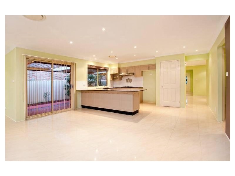 7 Tanzanite Street, Quakers Hill NSW 2763