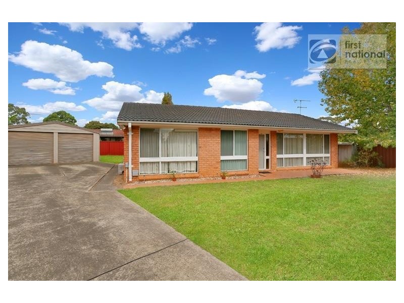 11 Penn Crescent, Quakers Hill NSW 2763