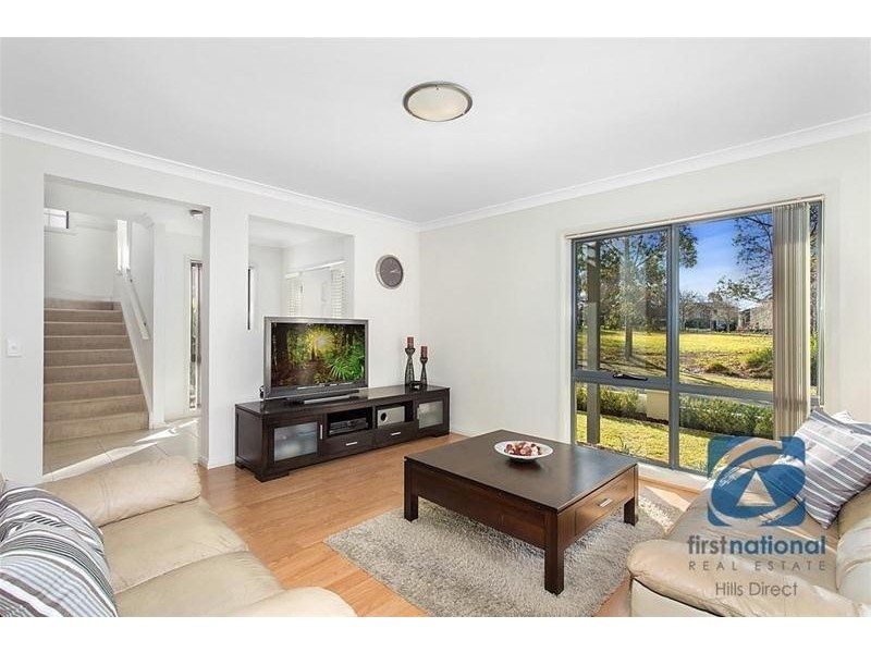 1 Hoxley Street, Stanhope Gardens NSW 2768