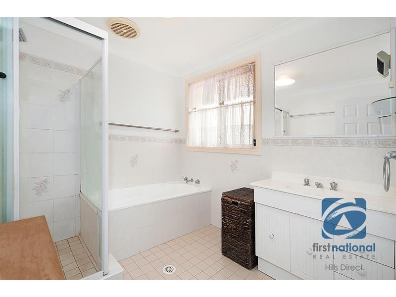 49 Glover Avenue, Quakers Hill NSW 2763