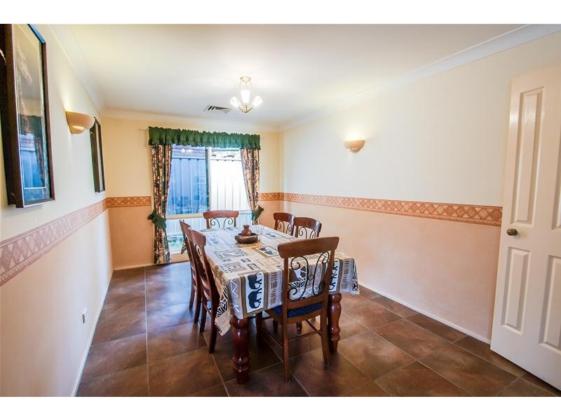 75 Summerfield Avenue, Quakers Hill NSW 2763