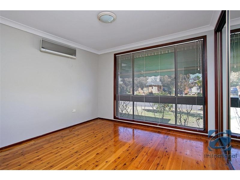 24 Penn Crescent, Quakers Hill NSW 2763