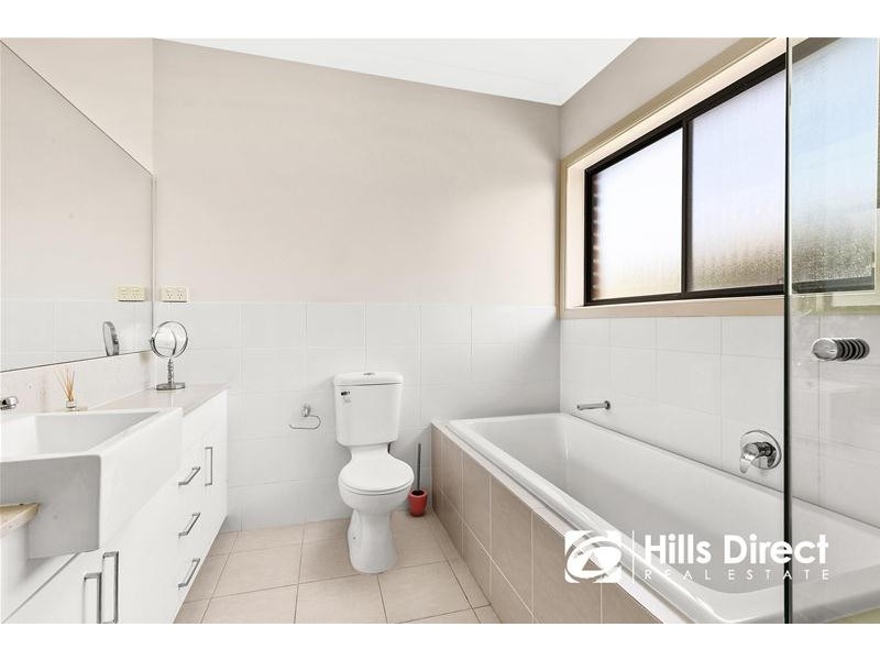 25 Mallard Drive, The Ponds NSW 2769