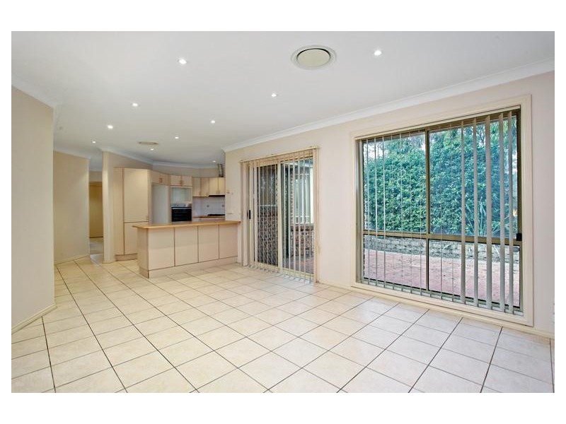 20 Dungara Crescent, Stanhope Gardens NSW 2768