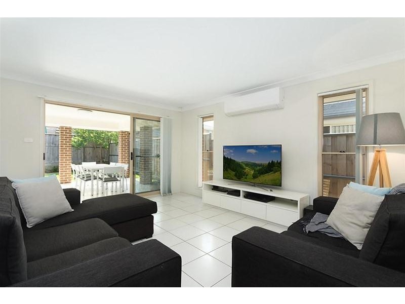 12 Turon Crescent, The Ponds NSW 2769