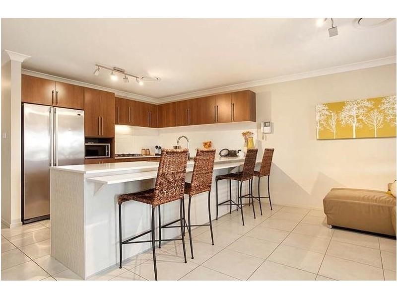 27 Paringa Drive, The Ponds NSW 2769