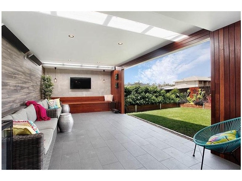 27 Paringa Drive, The Ponds NSW 2769