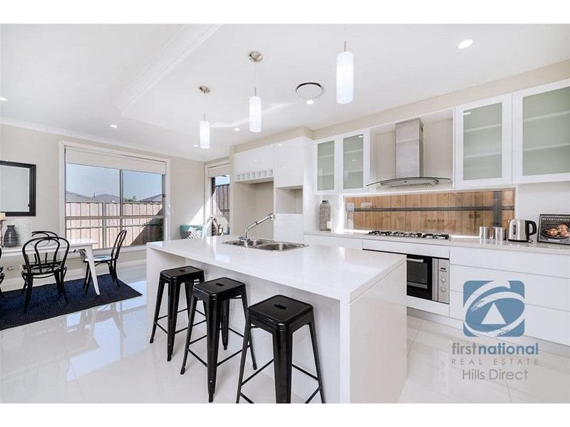 220 Ridgeline Drive, The Ponds NSW 2769