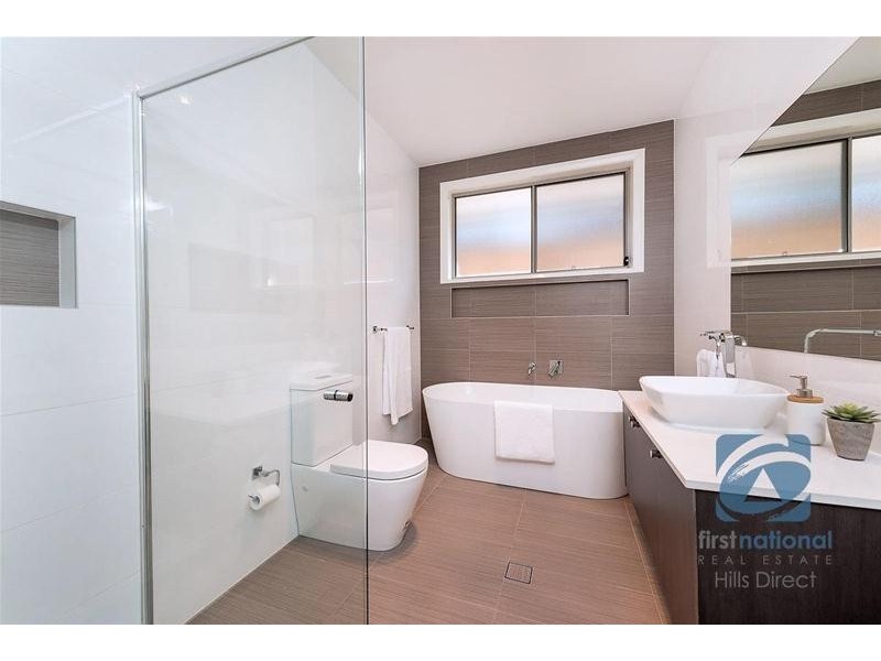 220 Ridgeline Drive, The Ponds NSW 2769