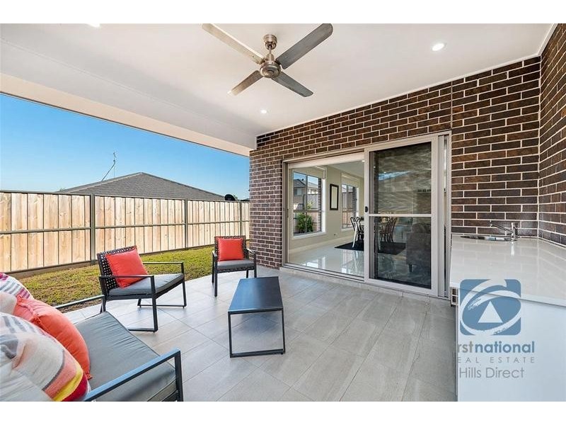 220 Ridgeline Drive, The Ponds NSW 2769