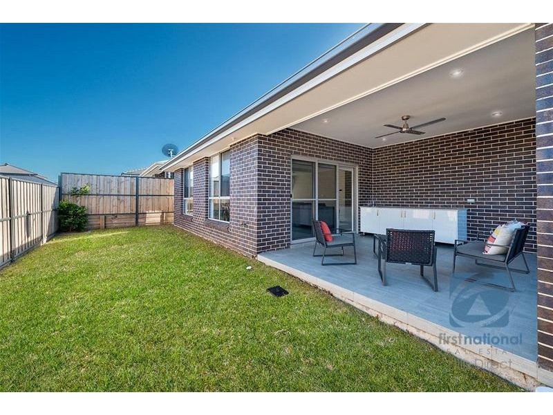 220 Ridgeline Drive, The Ponds NSW 2769